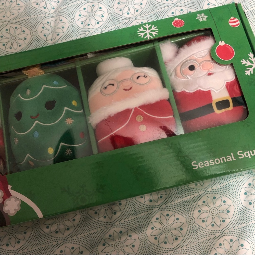 Squishmallow Seasonal Squad Christmas holidays